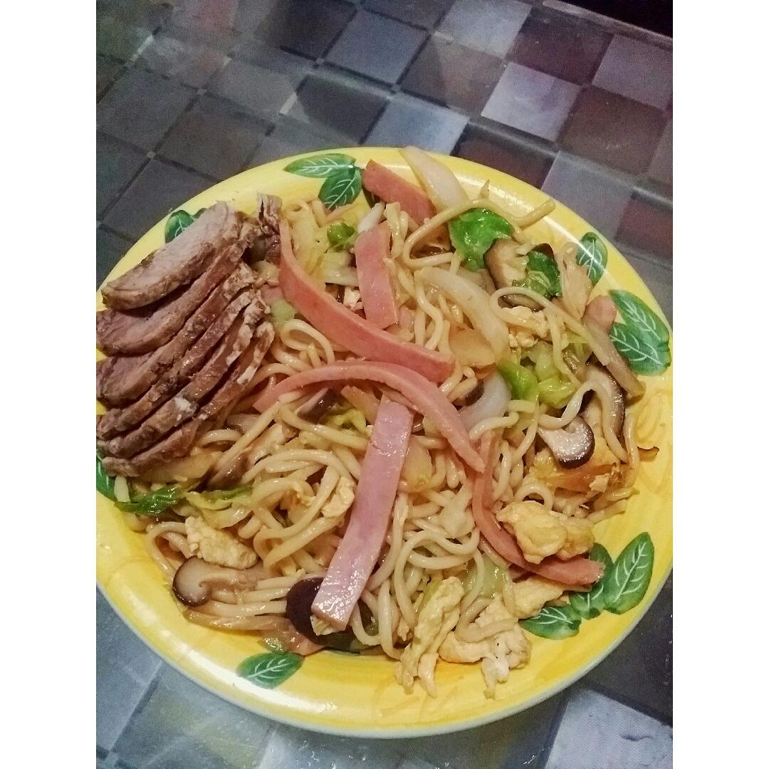 蔬菜炒面