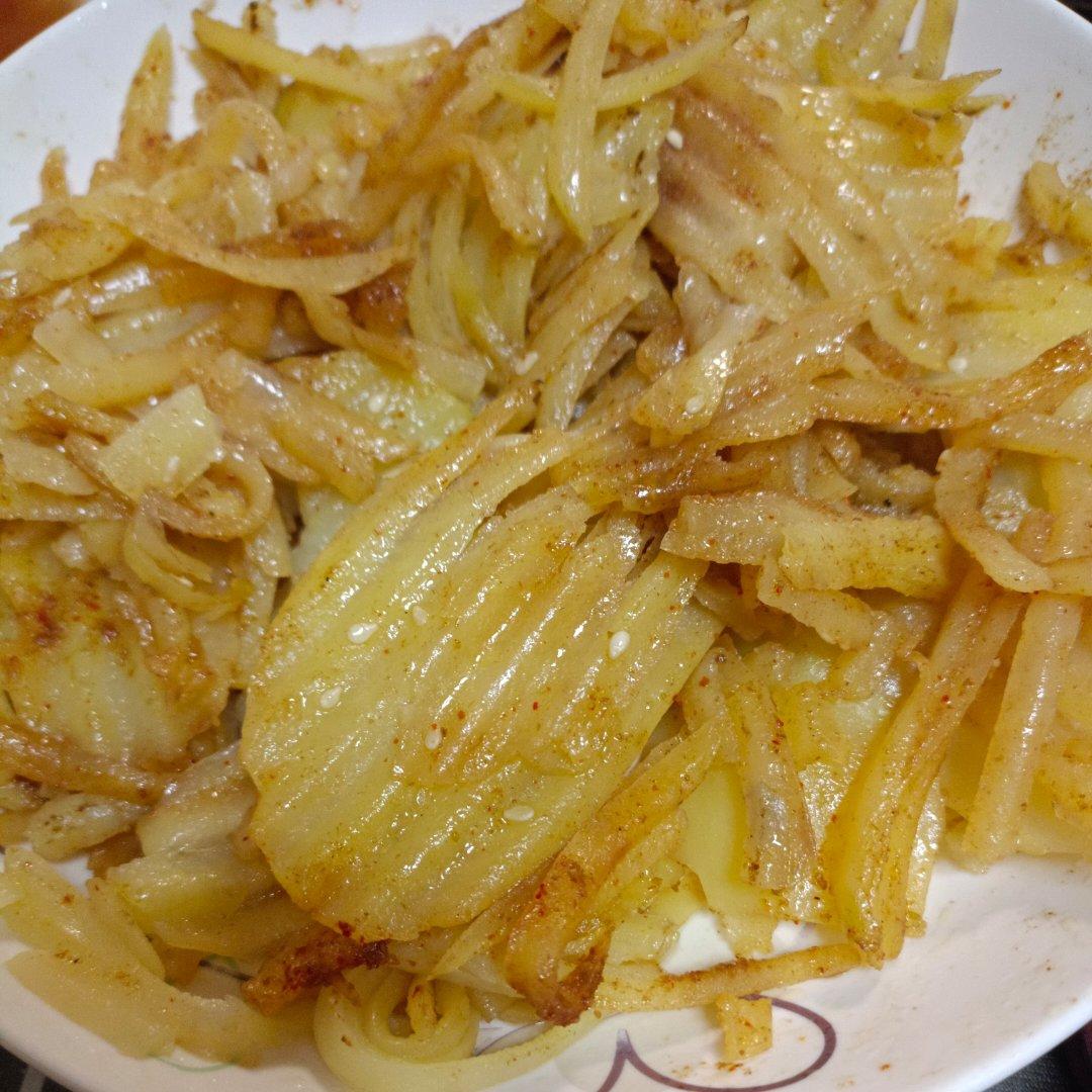 一定要做一次的孜然土豆片