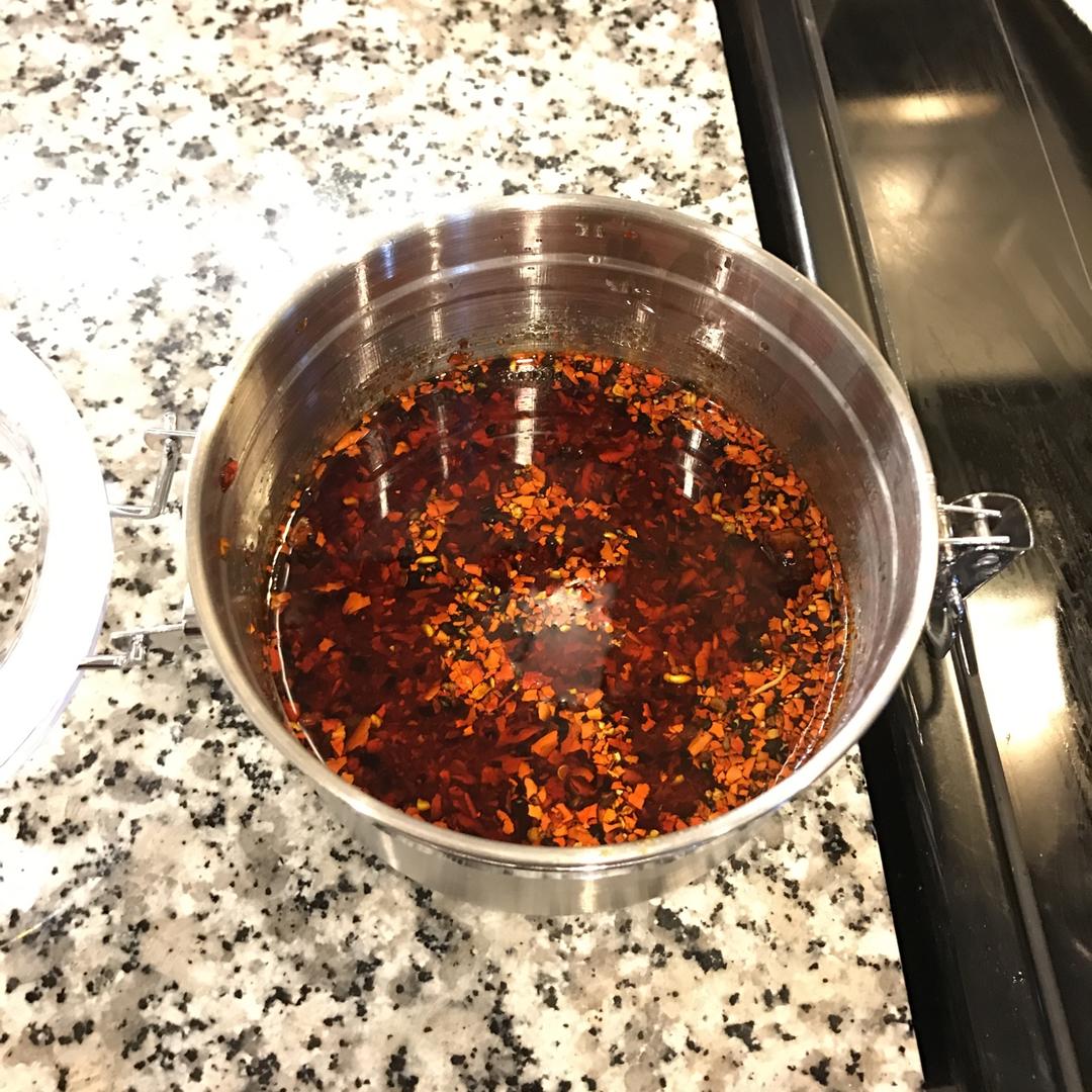自制辣椒红油和油泼辣子