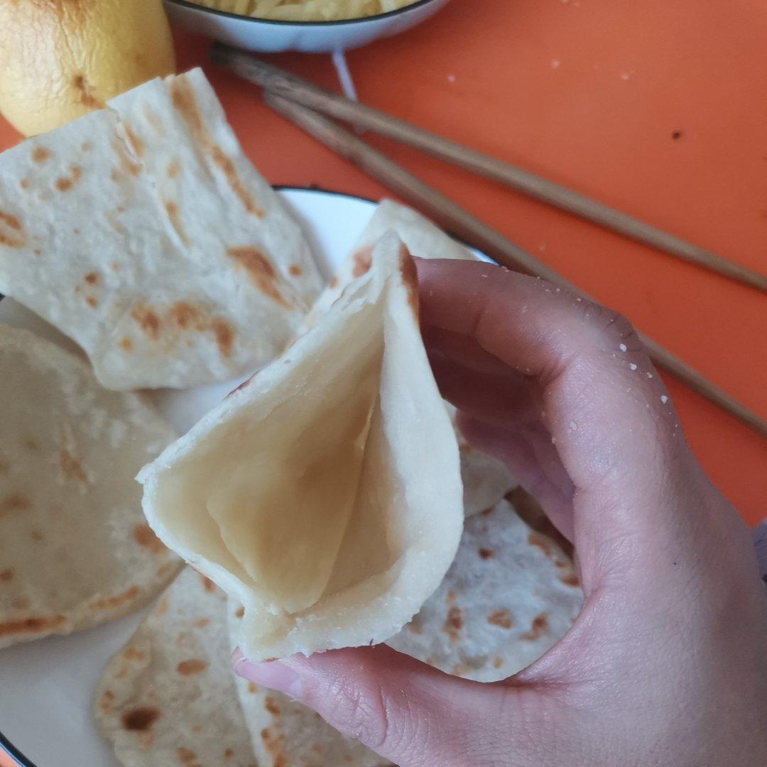 半烫面的口袋饼｜装啥都好吃