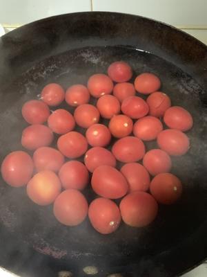 梅子渍小番茄的做法 步骤1