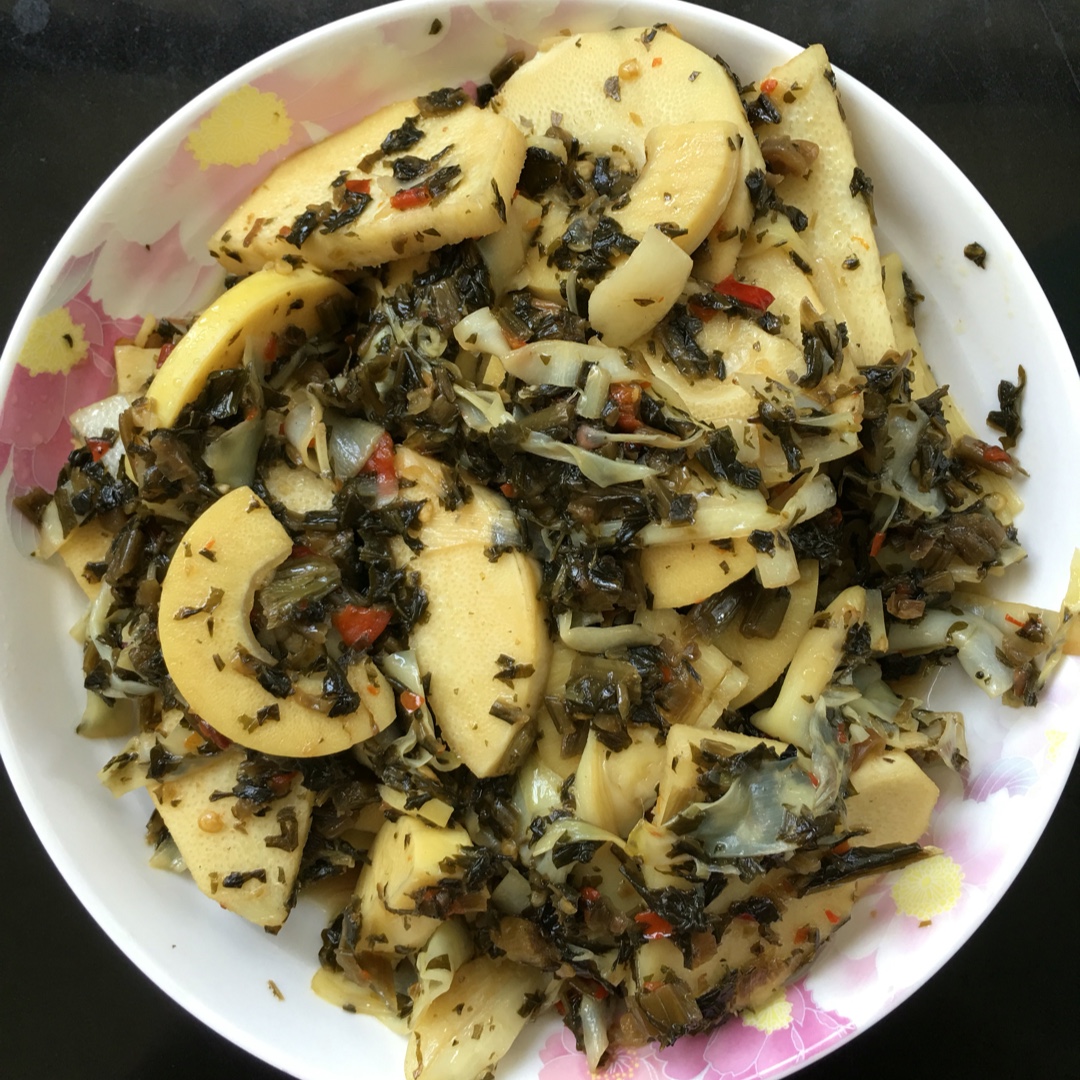 恋之幽做的酸菜炒笋