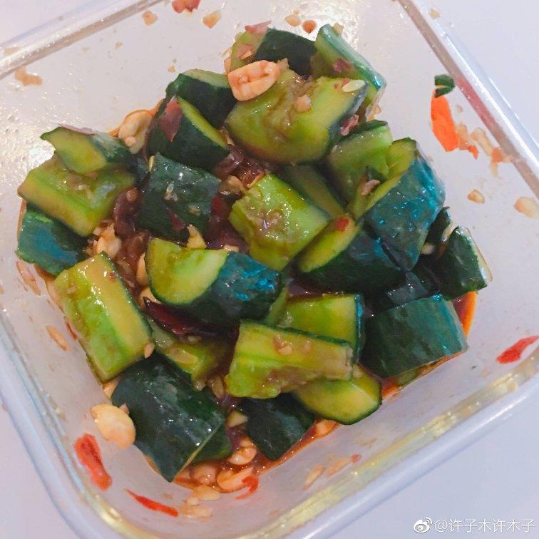 凉拌黄瓜