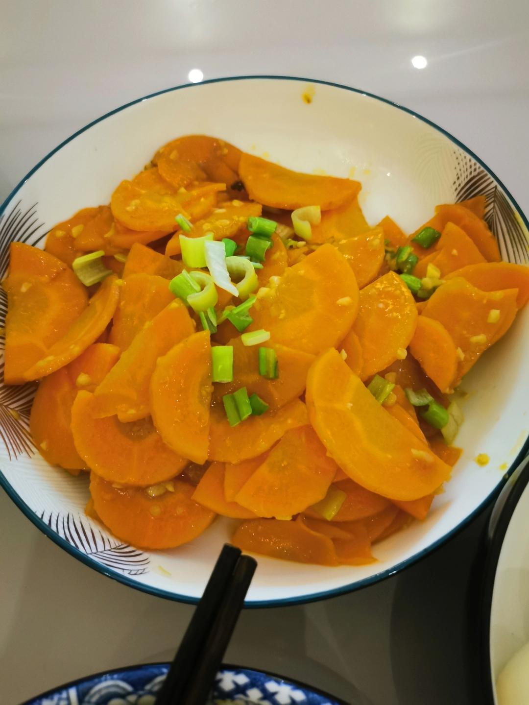 香炒红萝卜