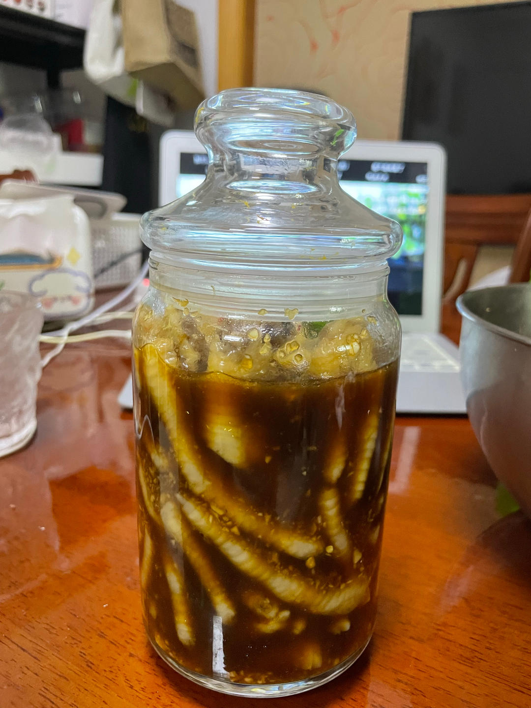 酸甜辣口味凉拌鸡爪