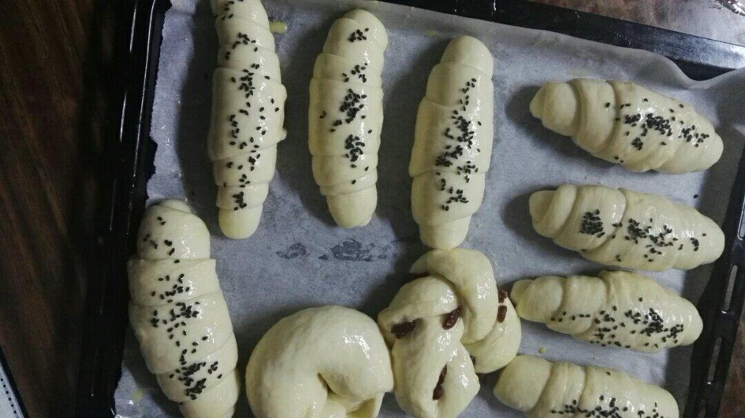 几种面包整形方法视频