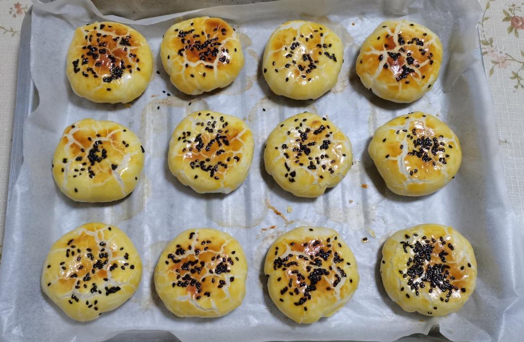 板栗飘香～新手都能学会的甜香板栗饼。(˶‾᷄ ⁻̫ ‾᷅˵)