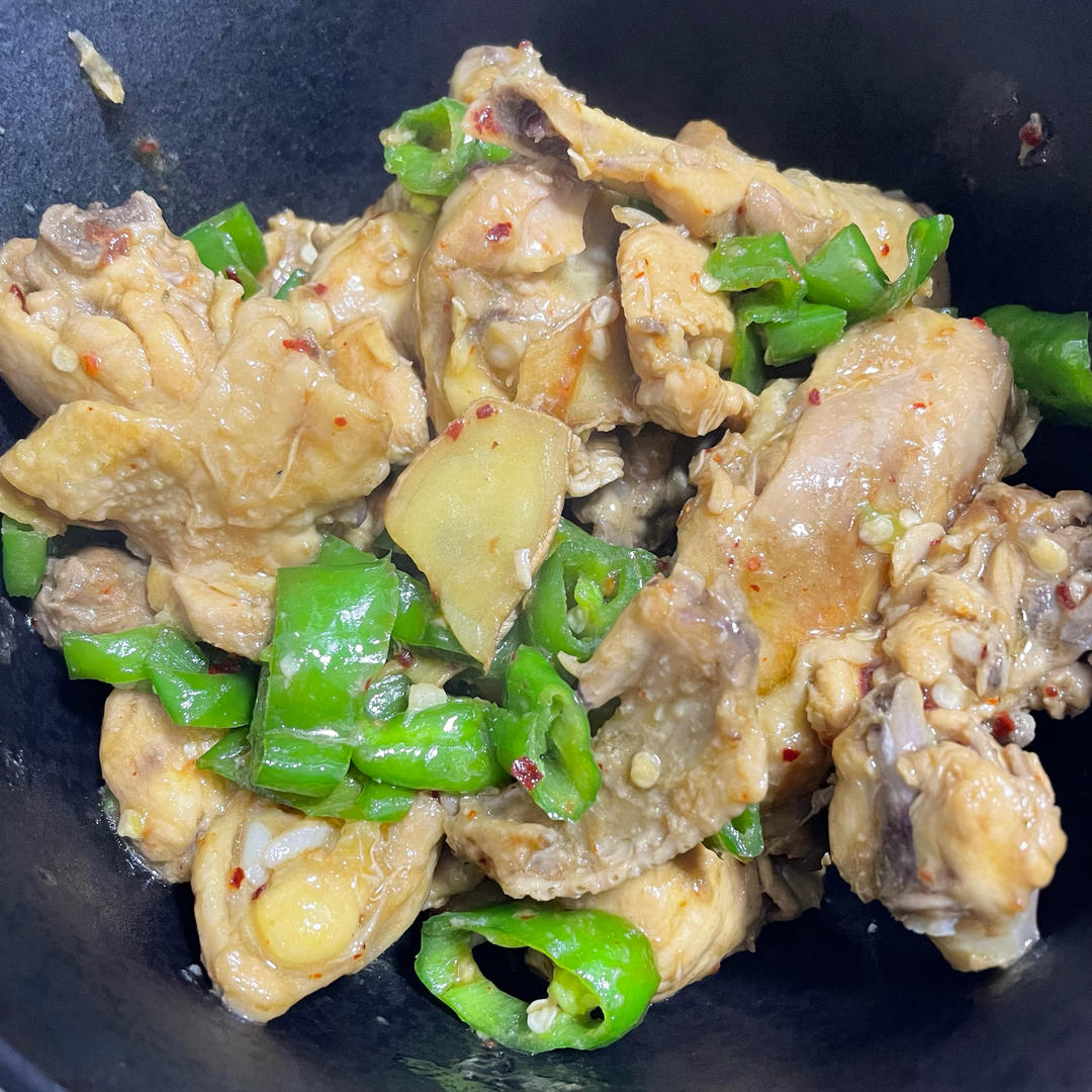 简单易做好吃到舔盘子的家常红烧鸡块