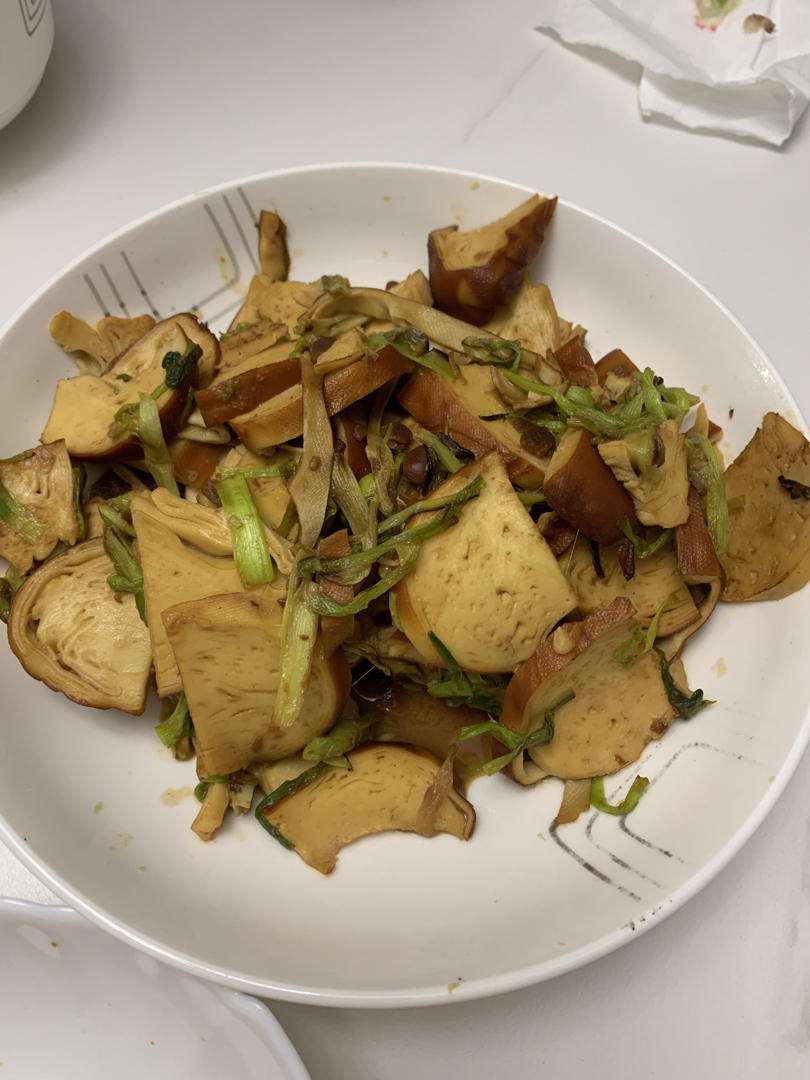 蒜苗炒豆干
