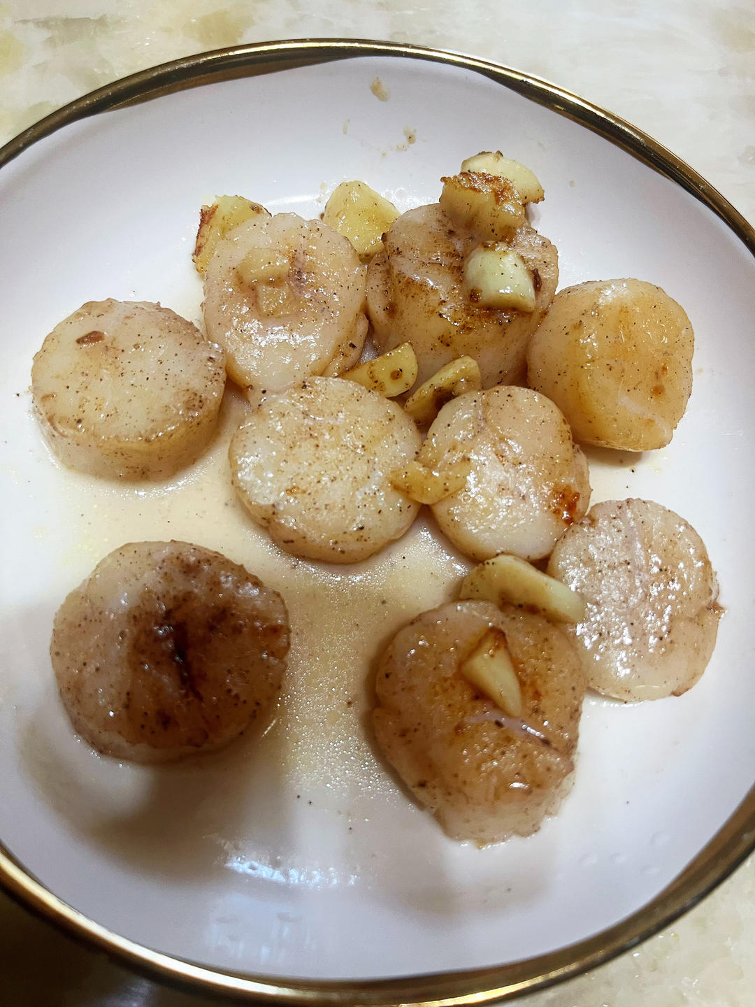 10分钟煮出媲美高级餐厅出品的带子料理