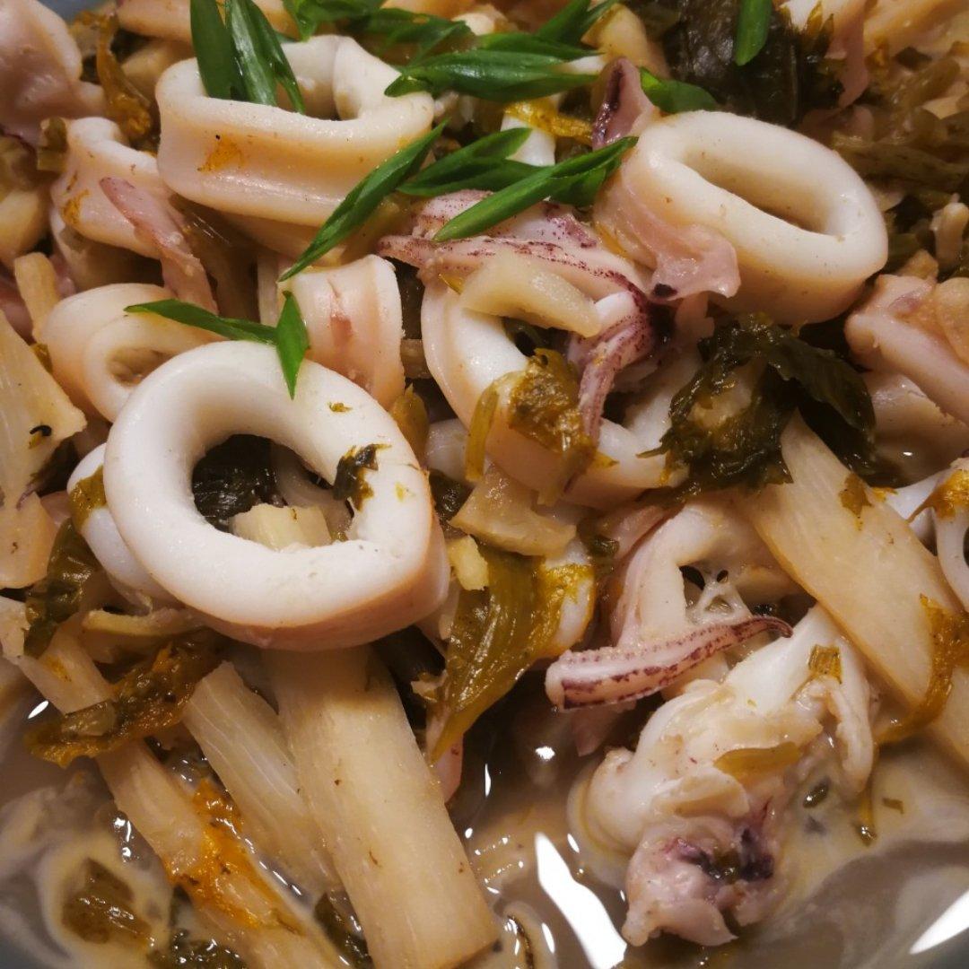 小岛上-雪菜鱿鱼