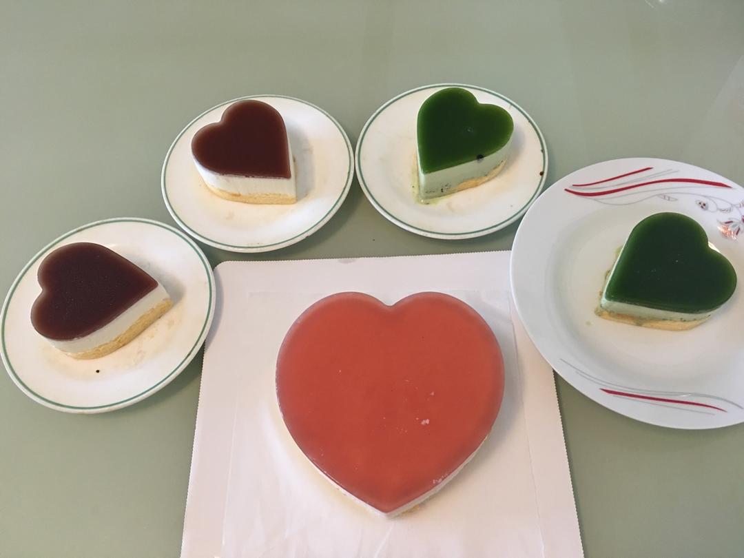 心形草莓慕斯蛋糕