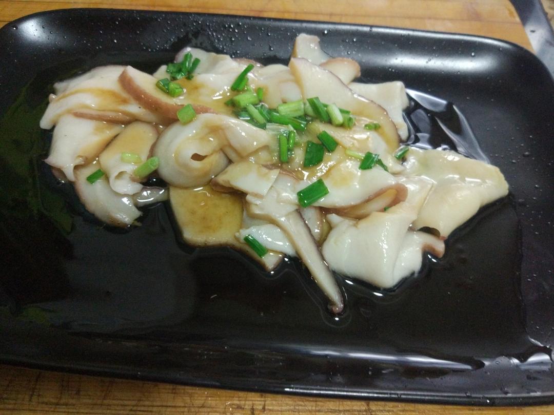 白灼黄金鲍的做法