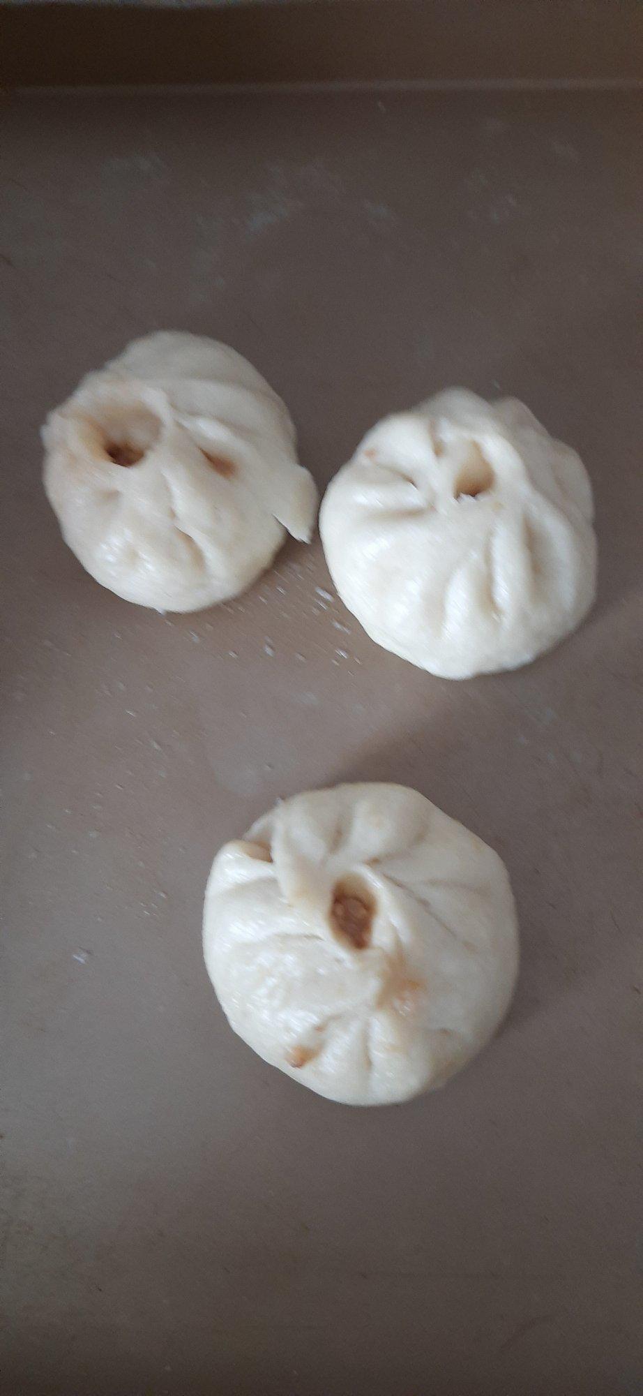 鲜肉包，蒸包子