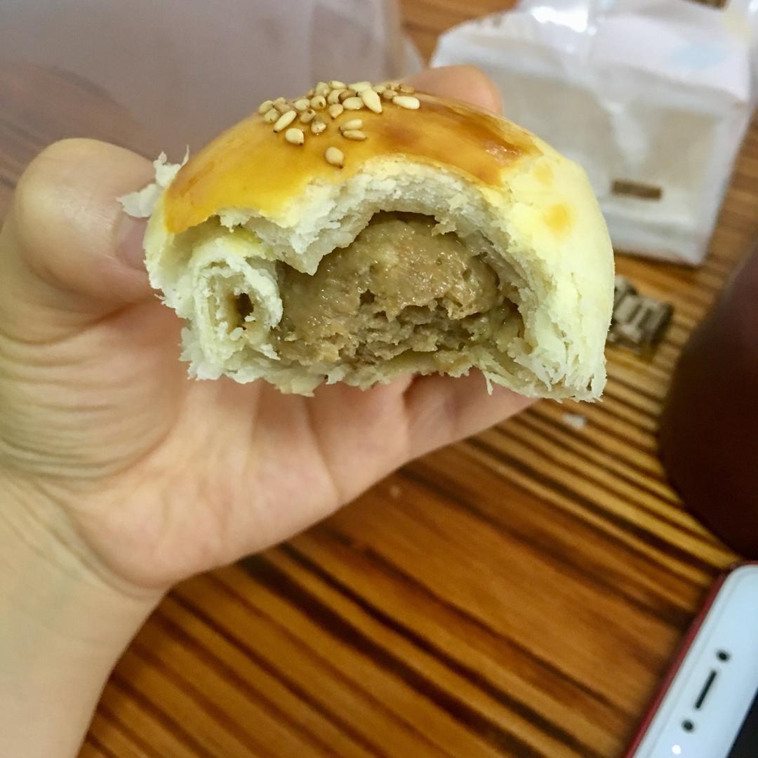 泳式鲜肉榨菜月饼