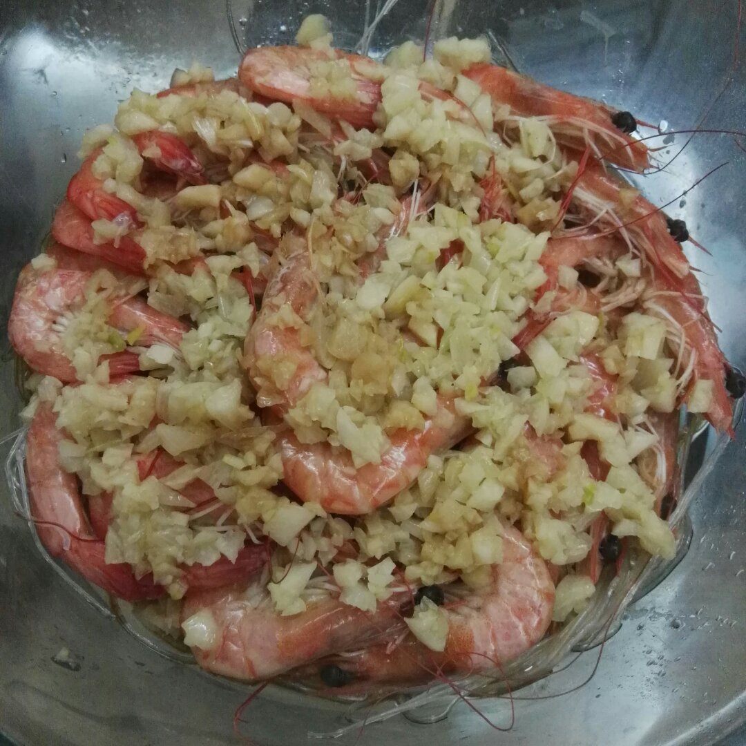 蒜蓉粉丝蒸大虾