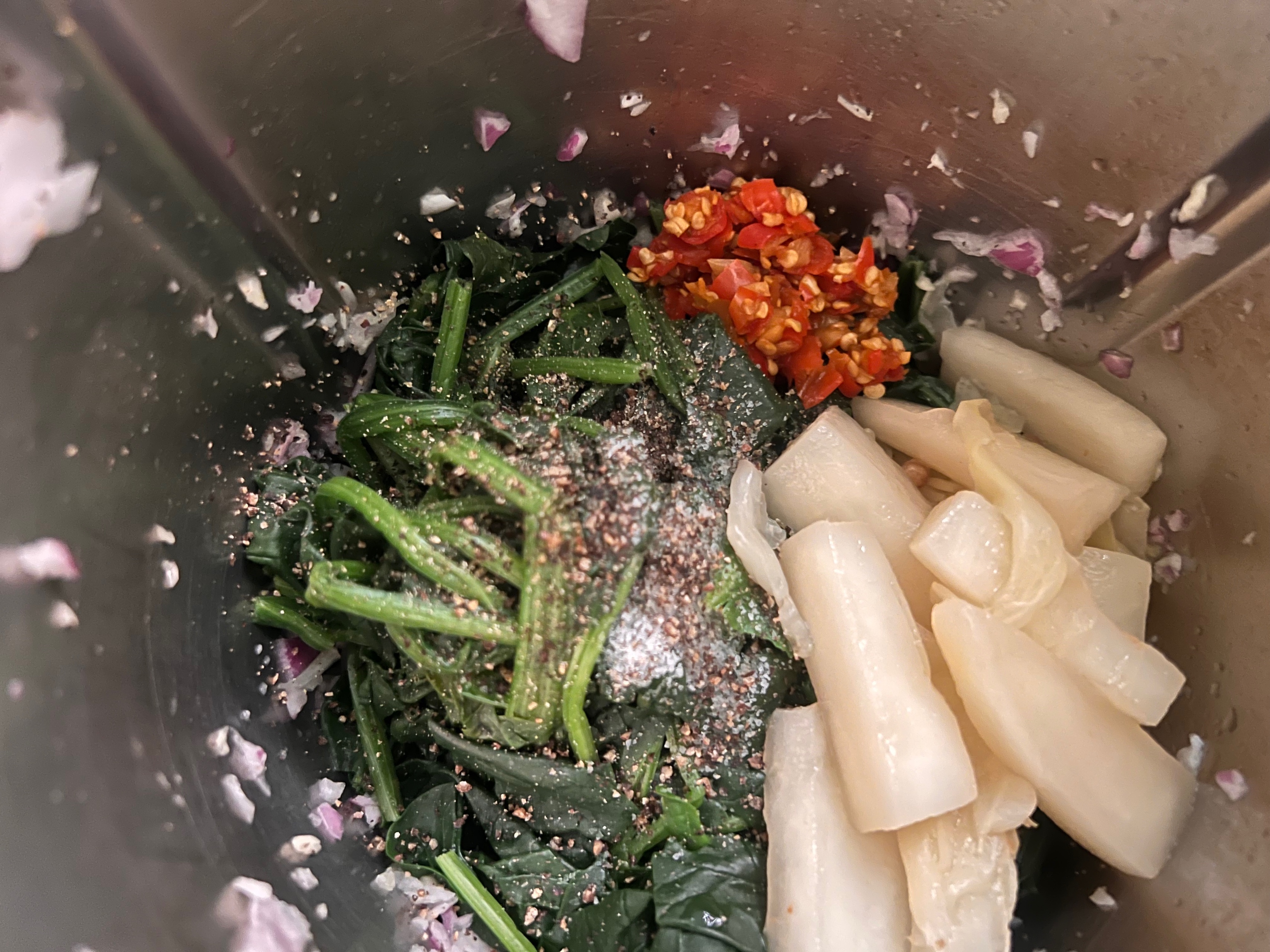 蚕豆菠菜酱 - 春天的希望的做法 步骤6