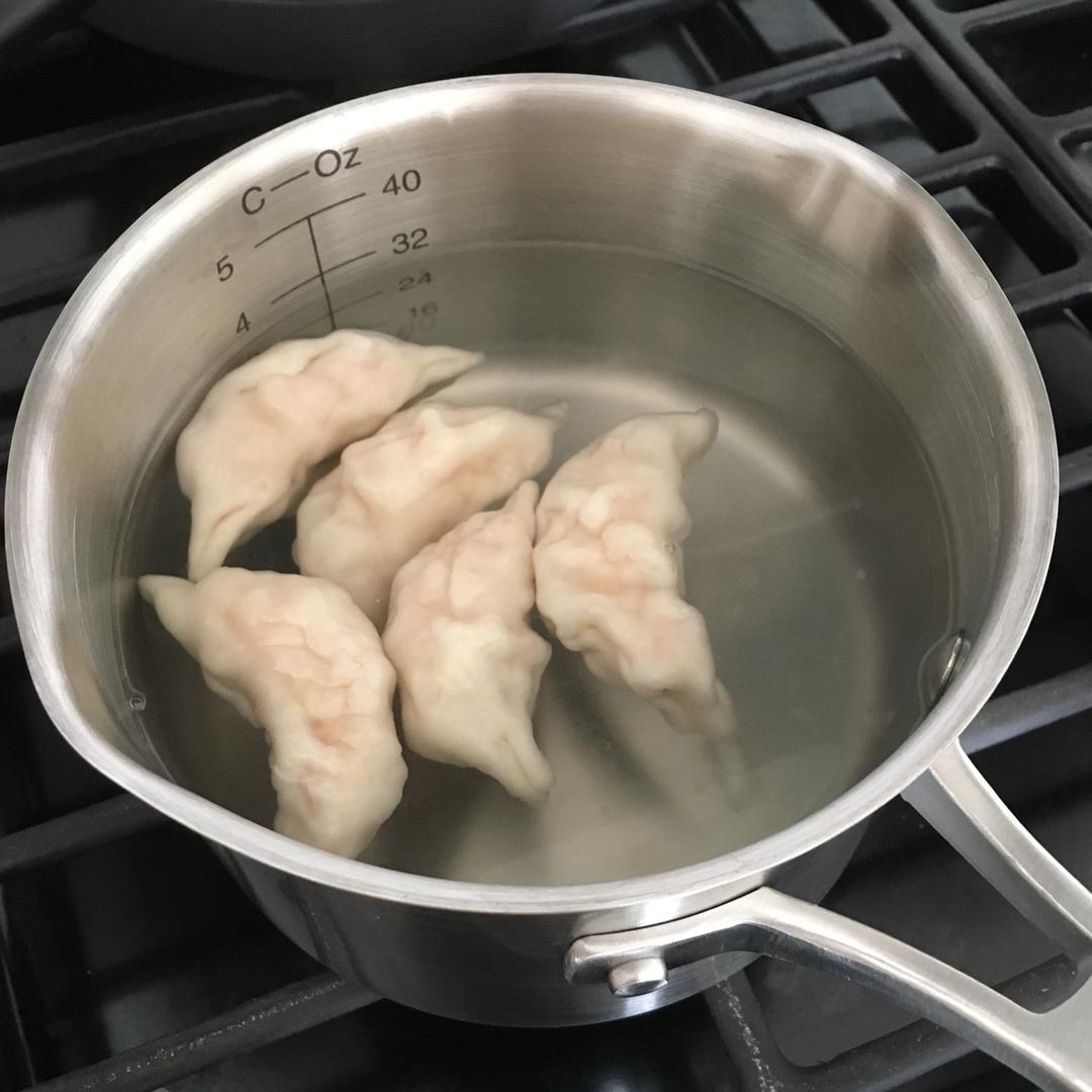 虾仁玉米鸡肉饺子
