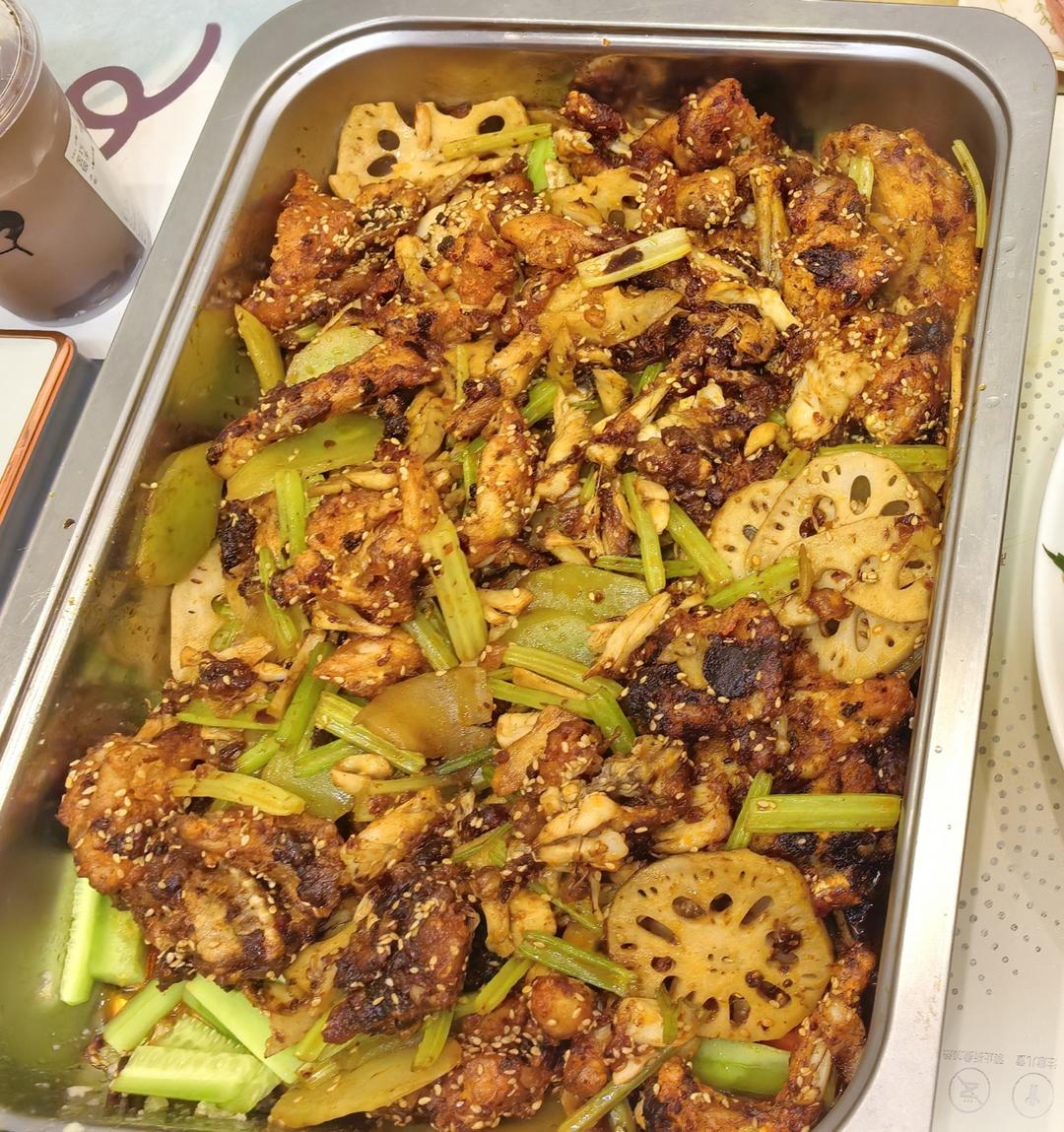干锅牛蛙