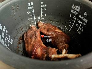 黑蒜鸡腿的做法 步骤4