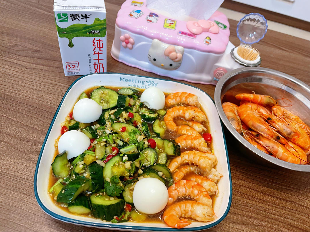 2分钟就能做好的《凉拌拍青瓜》