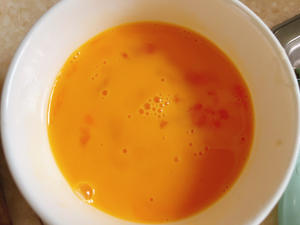 番茄鸡蛋疙瘩汤～发烧就吃这个的做法 步骤4