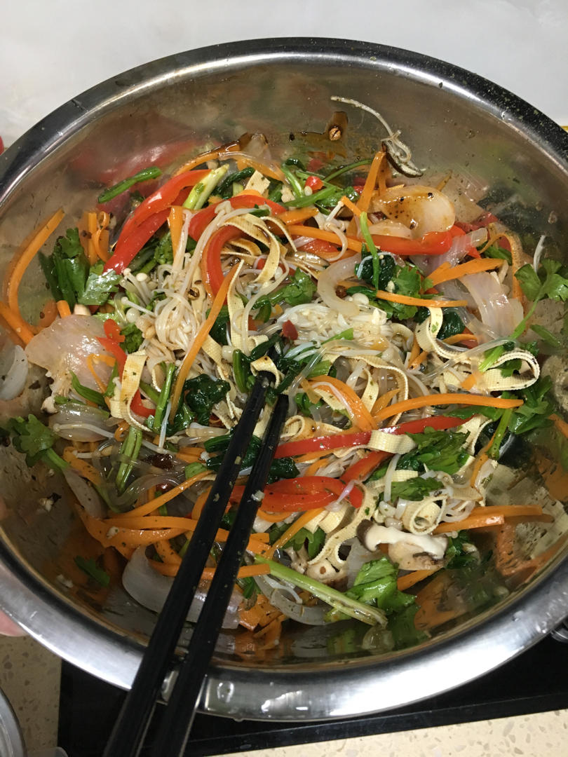 emily13957166做的粉丝菠菜凉拌菜