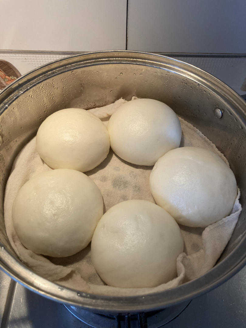 新手做馒头也能100%成功——附上非常详细的视频步骤（一次发酵法）