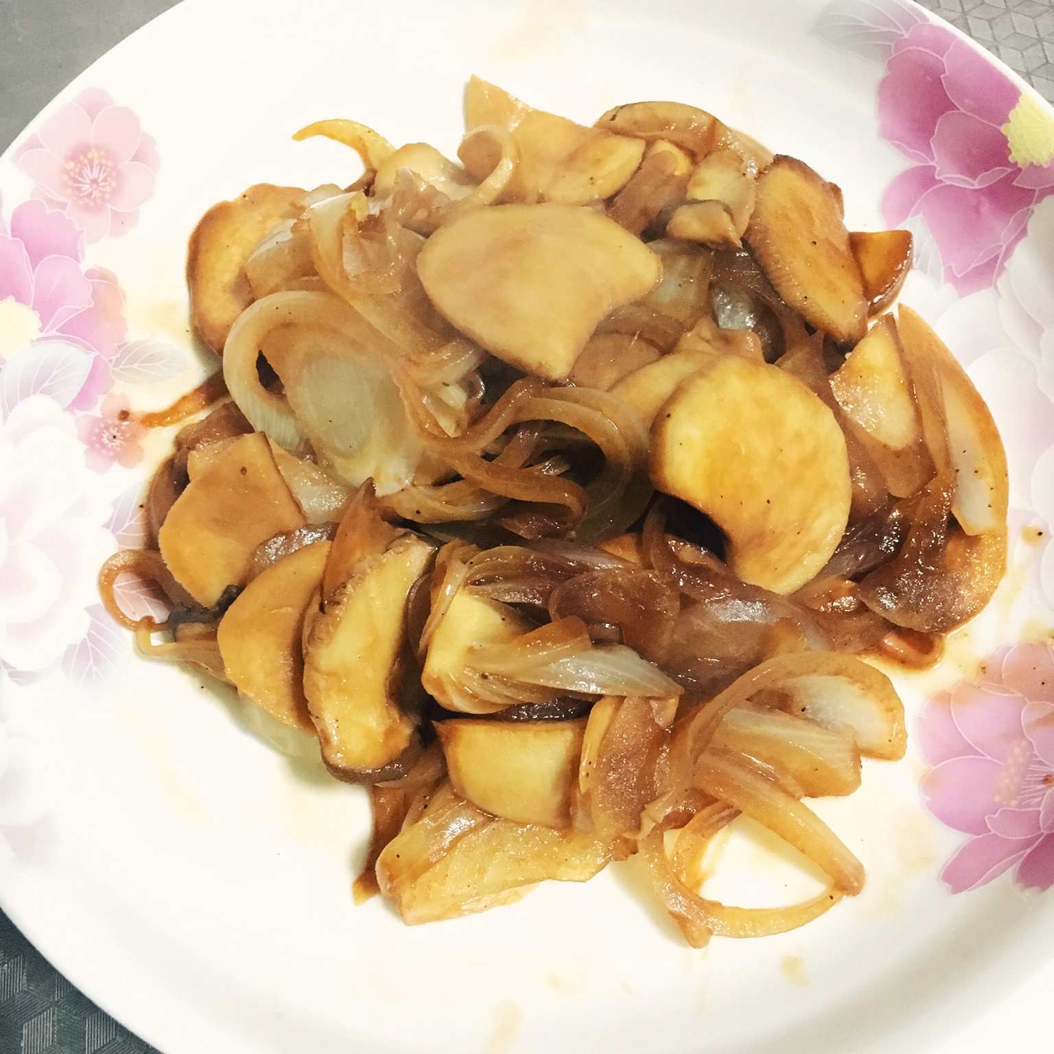 洋葱遇到杏鲍菇
