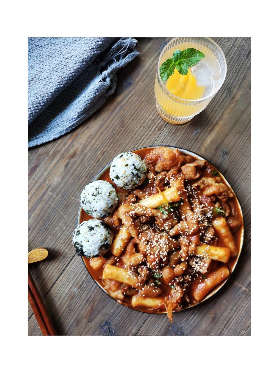 #🦊在韩国#辣炒鸡爪（닭발볶음)，教你做韩国最热下酒菜，简单美味，根本停不下来！