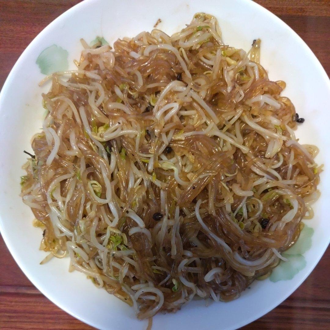 绿豆芽炒粉条