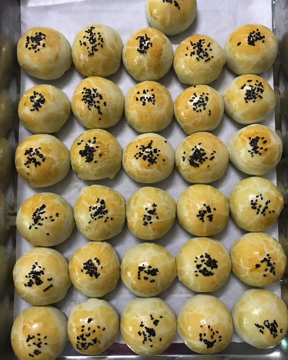 九阳烤箱-酥掉渣的无猪油版蛋黄酥