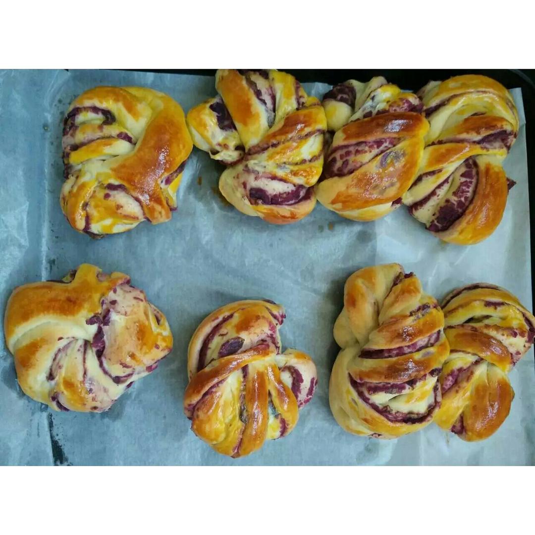 入门级不用揉出膜的手撕紫薯面包无黄油版