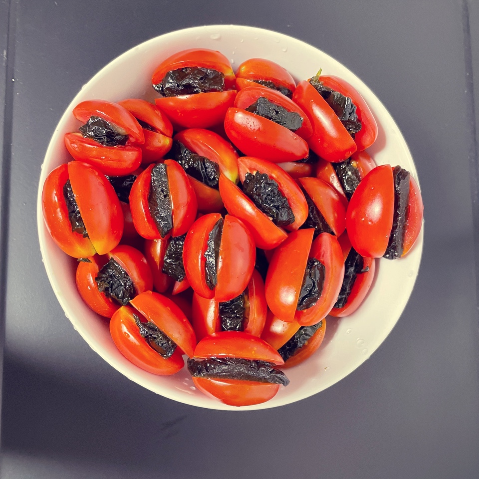 ❤️番茄🍅夹乌梅的做法
