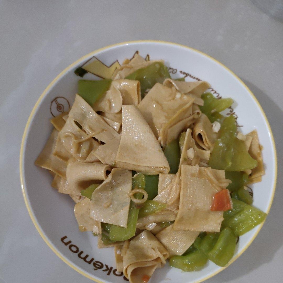东北人最爱的国菜 尖椒干豆腐