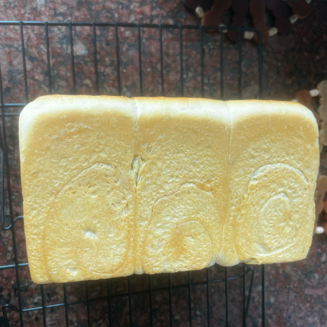 夺命软吐司(๑´ڡ`๑)超软拉丝极速方便的一次发酵吐司