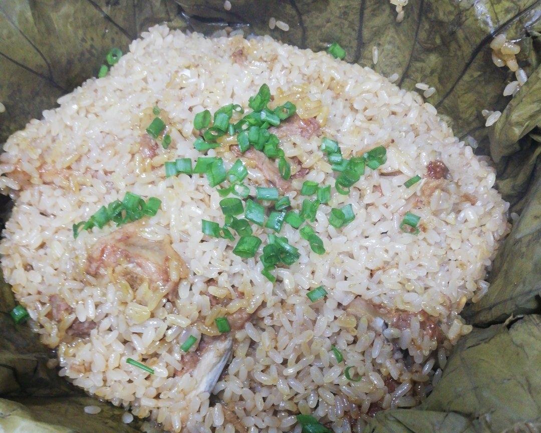 荷叶糯米蒸排骨