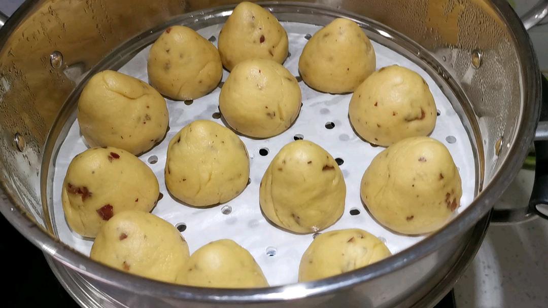 红枣玉米面窝窝头