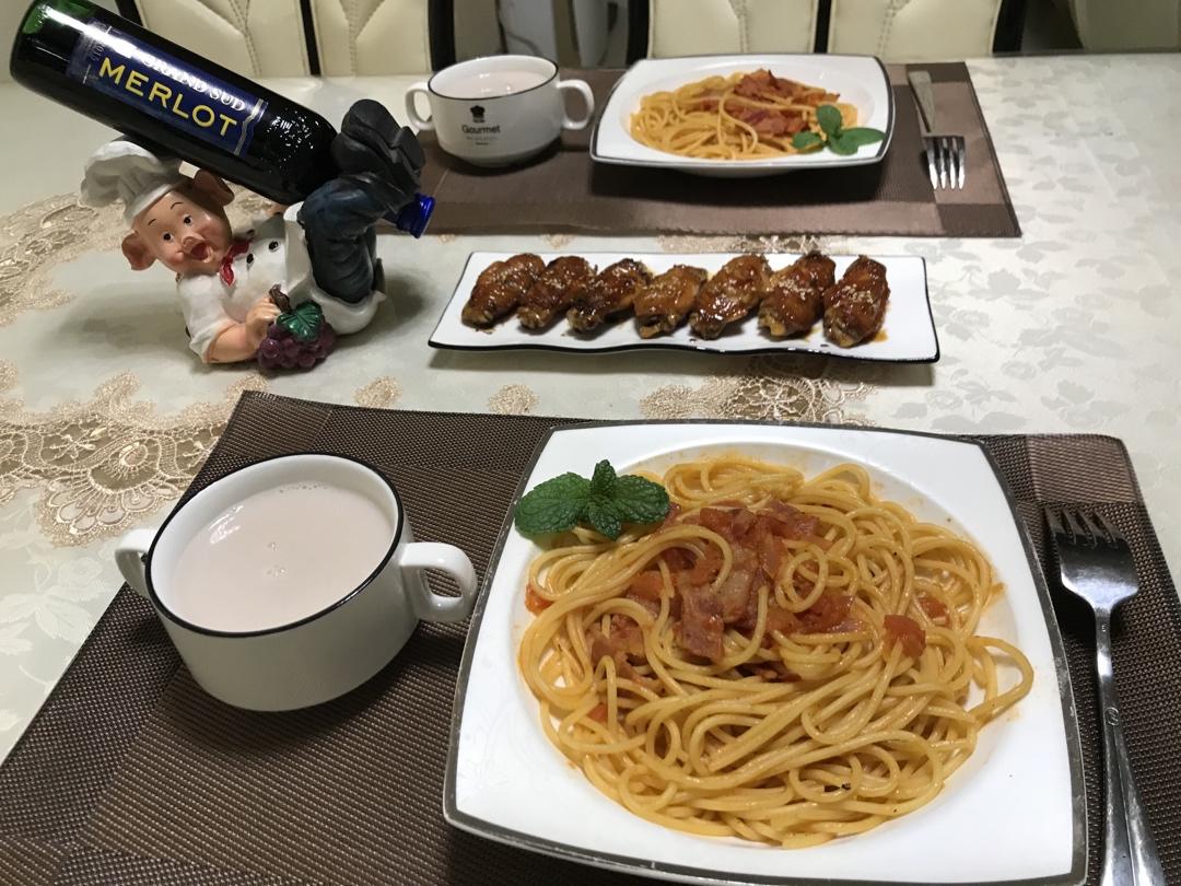 番茄意大利面