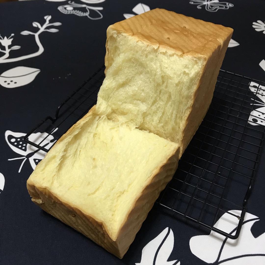 纯奶手撕吐司