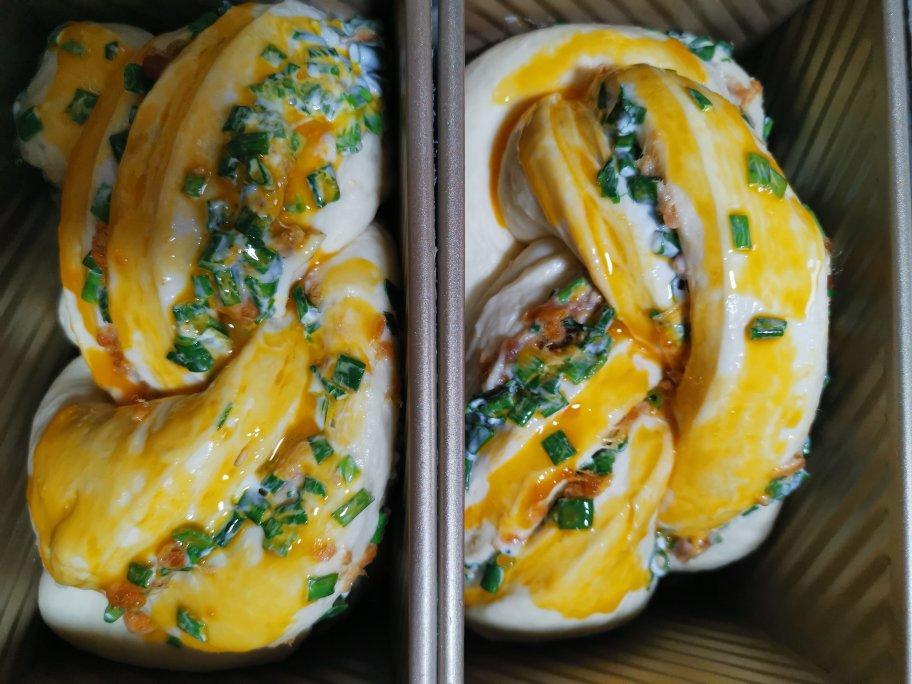 香葱肉松手撕吐司