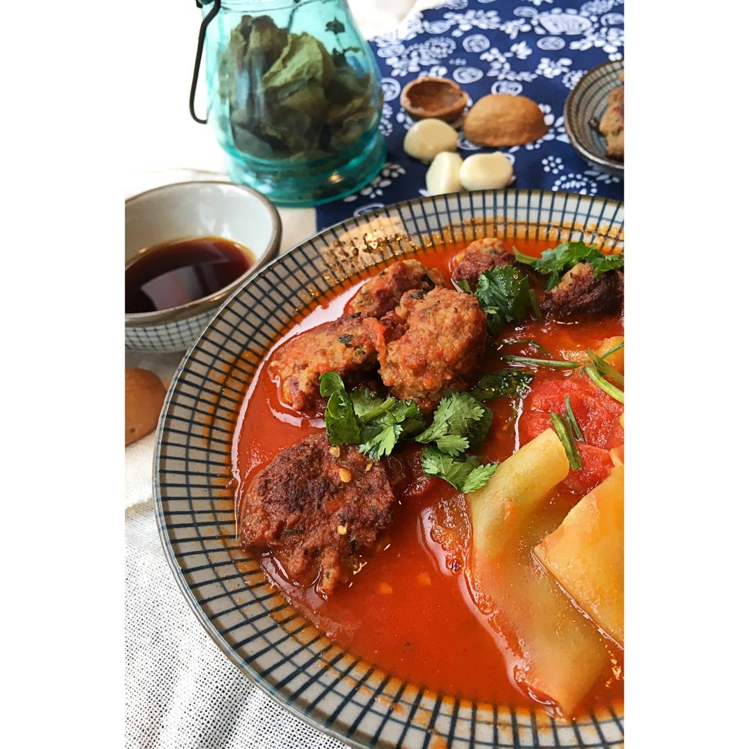 酸汤牛肉丸子