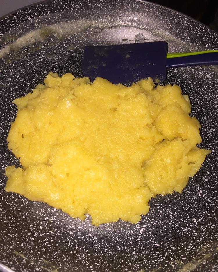 奶黄馅儿和奶黄包