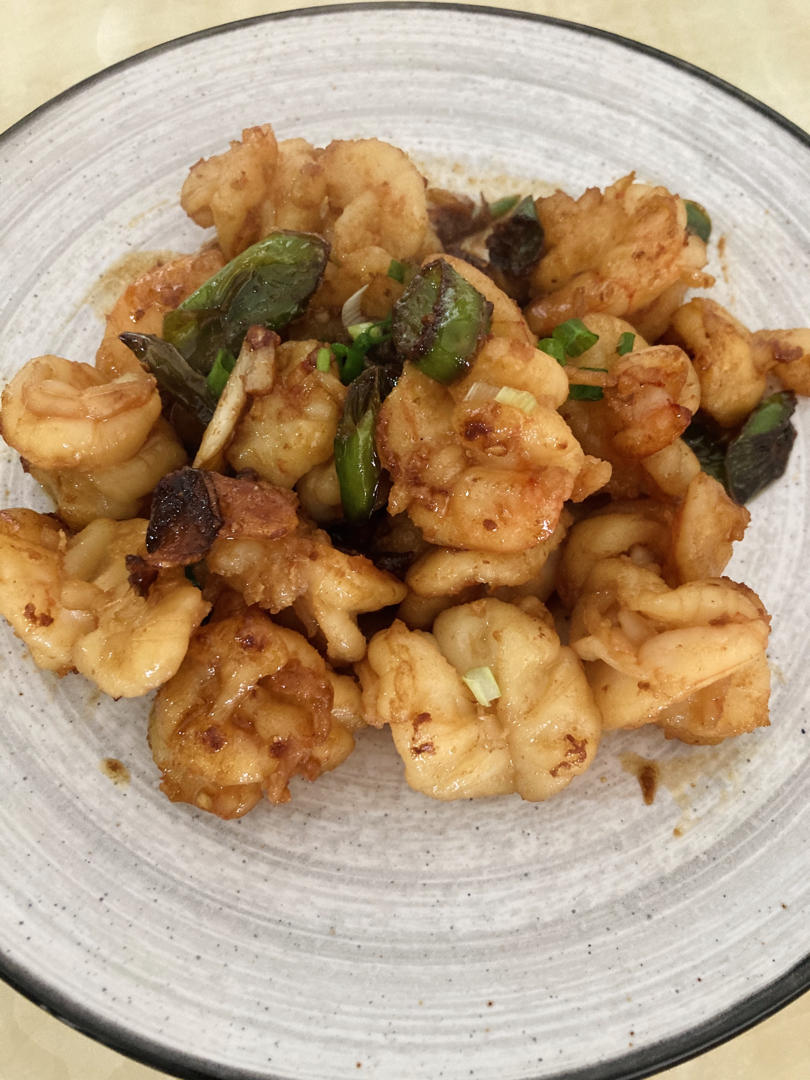 紫桐花开00做的清炒虾球