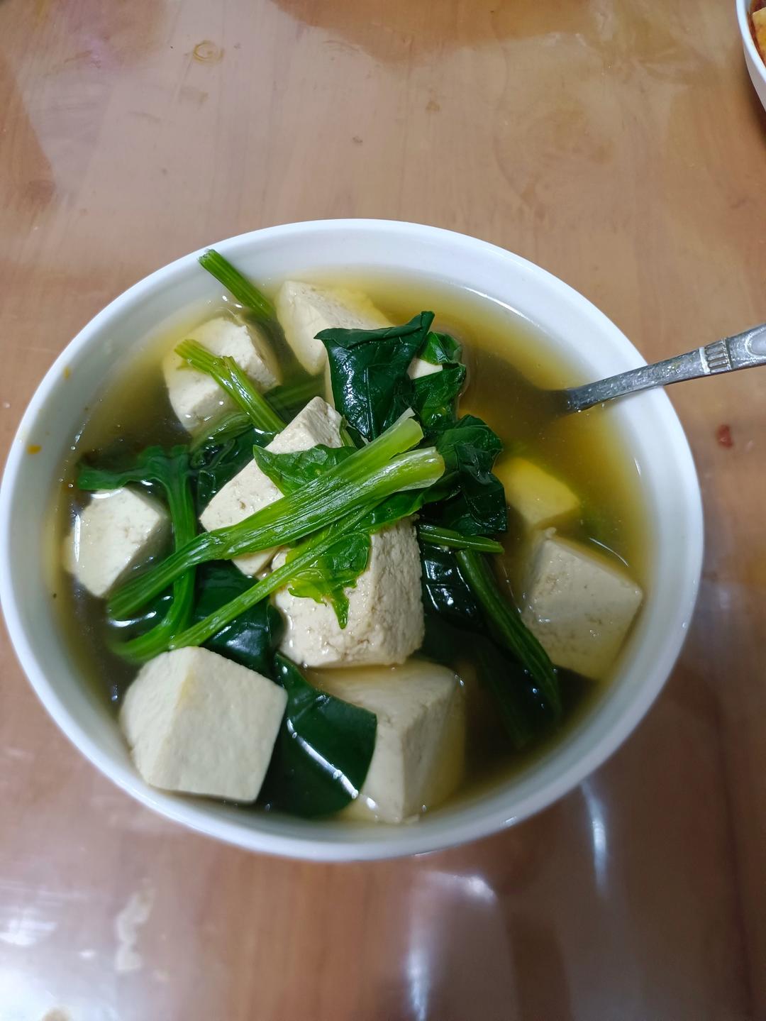 菠菜豆腐汤