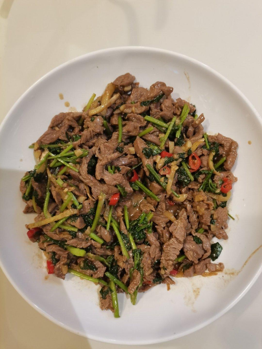 香菜牛肉
