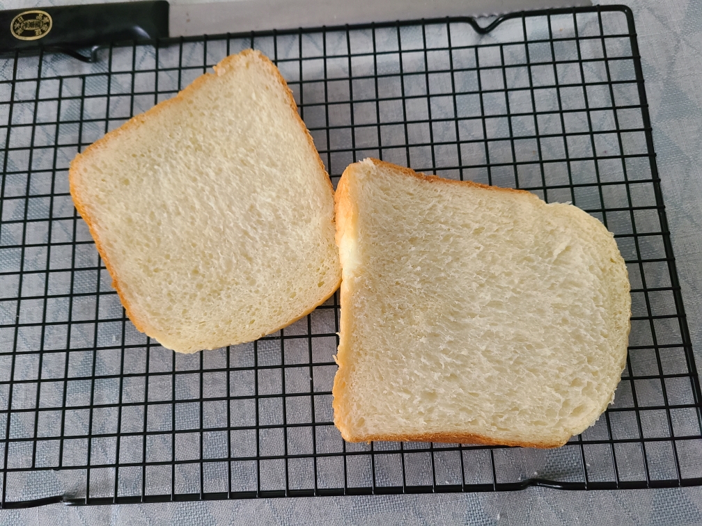 烫种面包的做法