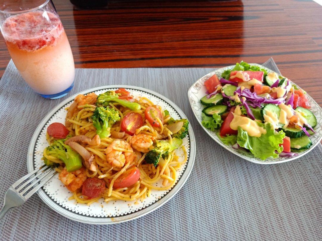 璐lyf做的必胜客蔬菜沙拉