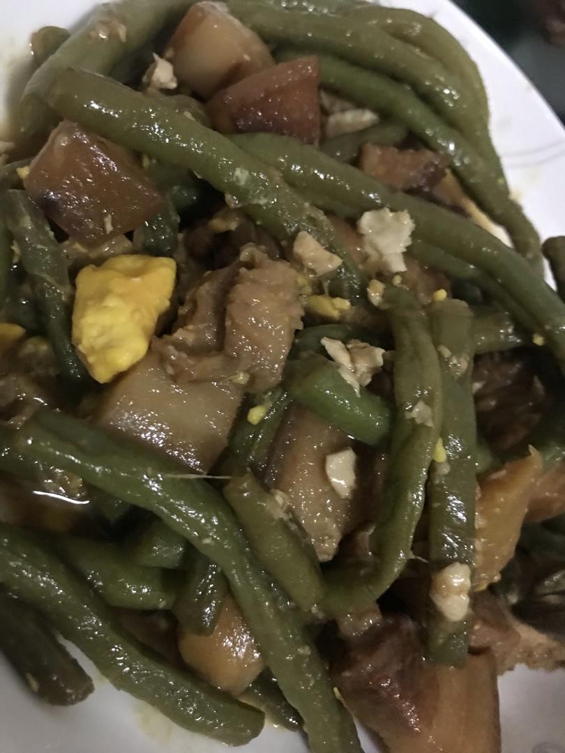 红烧肉炖豆角（绝对下饭）