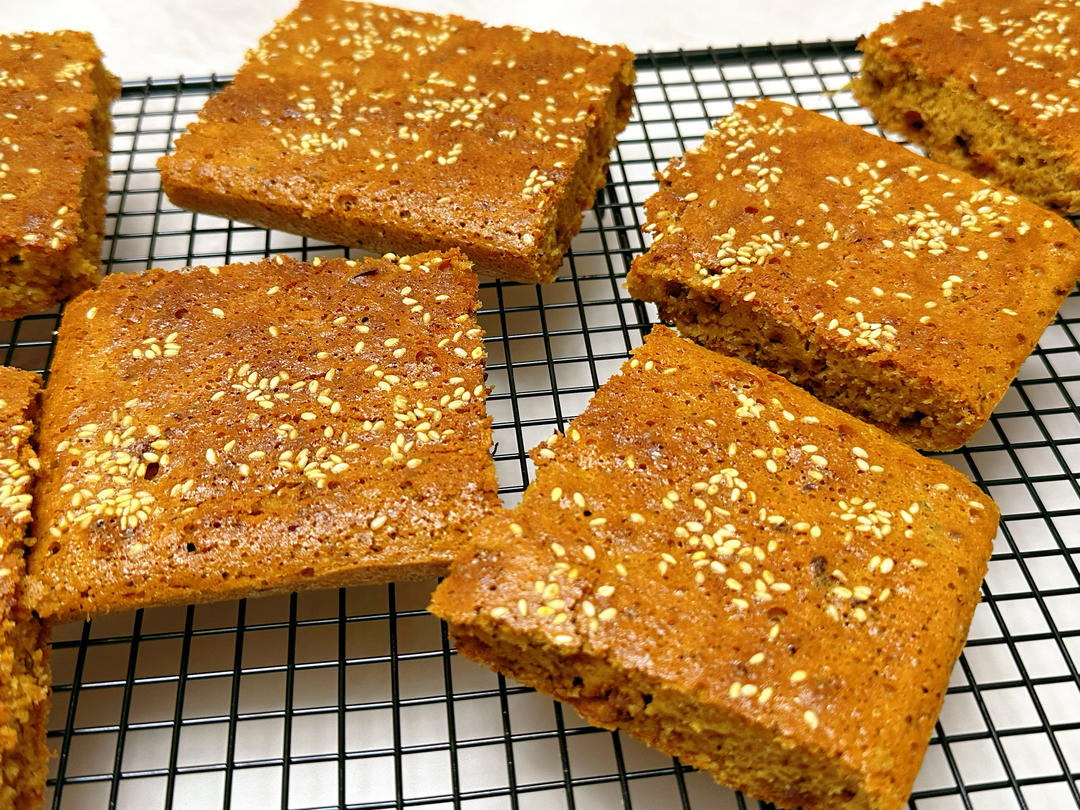 低糖低油健康又美味～红糖枣糕